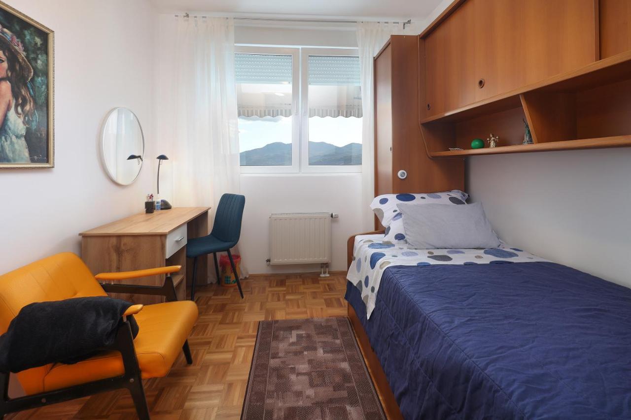 Apartment Leon - Sea View Rijeka Exterior photo